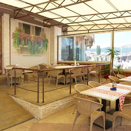 Хотел Briz - Seabreeze