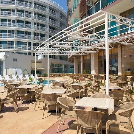 Briz - Seabreeze Hotel